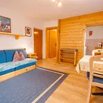 Διαμέρισμα Gaestehaus Waldruh